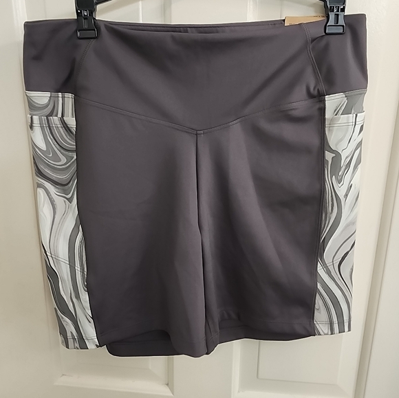 PINK Victoria's Secret Pants - NWT PINK Victoria's Secret 6in Bike Shorts XL Gray